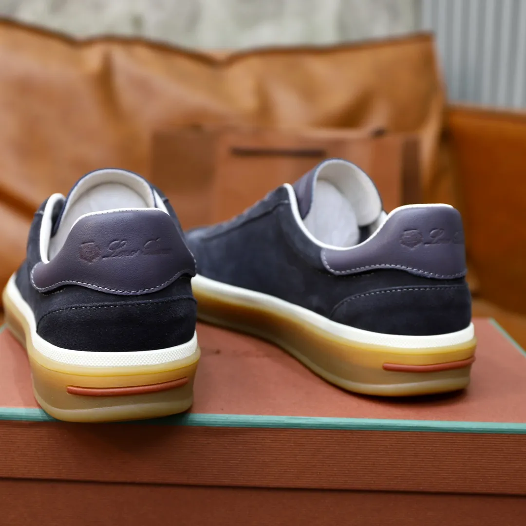 Men's Men's Shoes💰540💰••New Products•• LoroPian*_Noyo-Pianya New men's casual moral training sneakers, LP lace-up casual shoes!  Made of original imported soft cowhide and suede fabric, it highlights the sporty style. The heel is decorated with logo embossing and the original molding. The raw rubber translucent sole combined with the color welt adds a sense of modernity to the shoe. The shoe is overall refreshing and easy to match with style. It has a full cowhide lining for the feet. The original box packaging at the counter comes with wooden balls and a dust bag! Size: 38-44 (.45 customized)